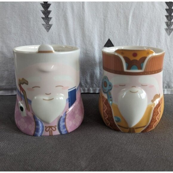 Starbucks EXCLUSIVE Taiwan Beigang God series Mugs Set Of 2 BRAND NEW 12oz - Picture 1 of 9